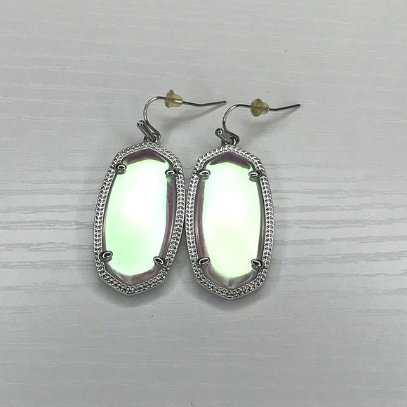 Kendra Scott Elle Iridescent Earrings in Silver - Picture 5 of 5
